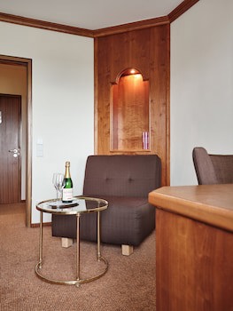 Badhotel Restaurant Stauferland fotoğrafı