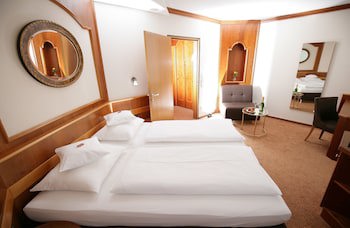 Badhotel Restaurant Stauferland galeri fotoğrafı