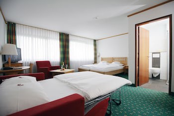 Badhotel Restaurant Stauferland galeri fotoğrafı