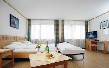 Badhotel Restaurant Stauferland galeri fotoğrafı
