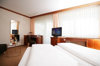 Badhotel Restaurant Stauferland galeri fotoğrafı