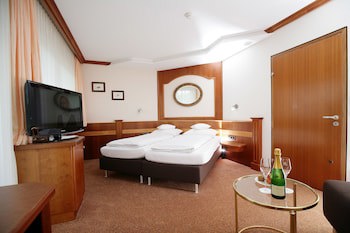 Badhotel Restaurant Stauferland galeri fotoğrafı