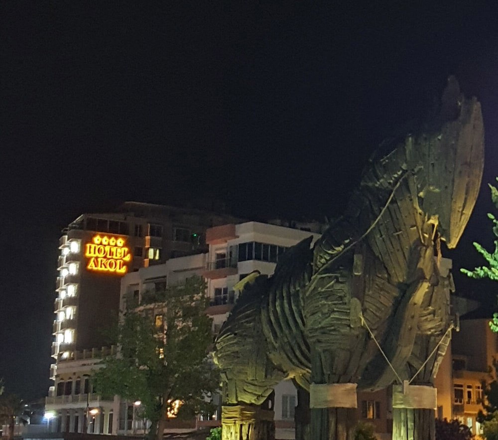 Akol Hotel