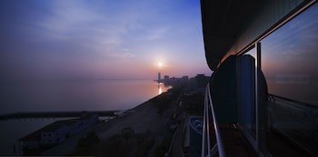 Biwako Hotel