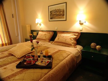 Ignatia Hotel