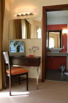 Alexandros Boutique Hotel