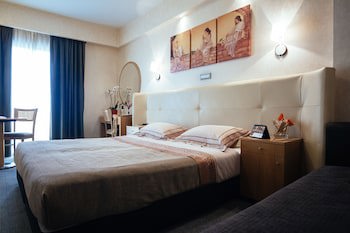 Alexandros Boutique Hotel