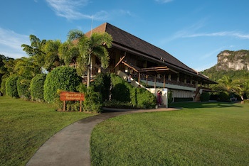 Bor Saen Pool Villa