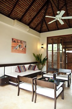 Bor Saen Pool Villa