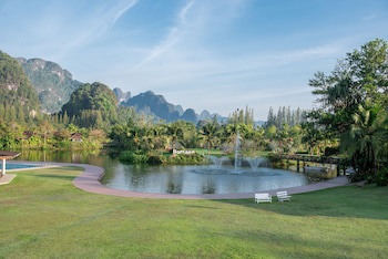 Bor Saen Pool Villa