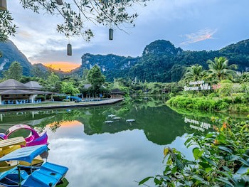Bor Saen Pool Villa