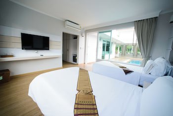Bor Saen Pool Villa