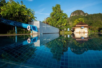 Bor Saen Pool Villa