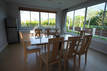 Bor Saen Pool Villa