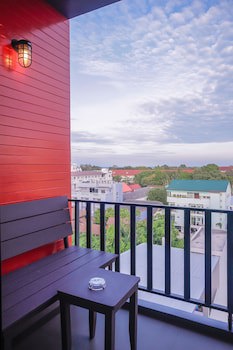 Baan Nilrath Hotel