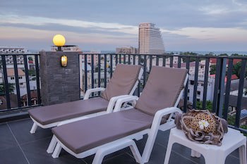 Baan Nilrath Hotel