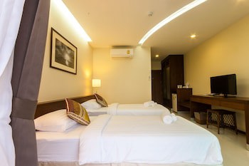 Baan Nilrath Hotel