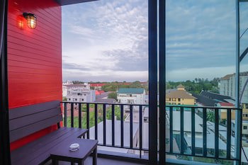 Baan Nilrath Hotel