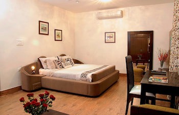 66 Residency - A Boutique Hotel