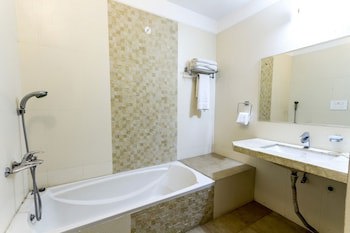66 Residency - A Boutique Hotel
