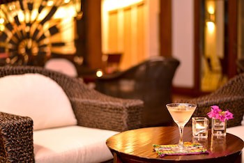 Las Verandas Hotel & Villas