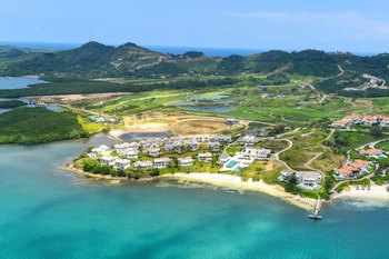 Las Verandas Hotel & Villas