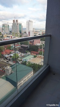 Ace Hotel & Suites