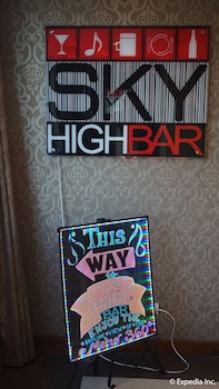 Ace Hotel & Suites