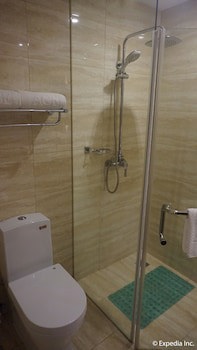 Ace Hotel & Suites