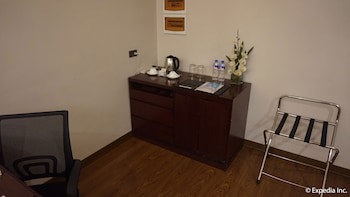Ace Hotel & Suites