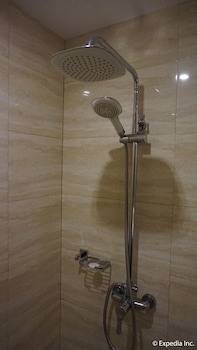 Ace Hotel & Suites