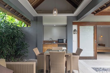 Balinea Holiday Home