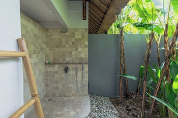 Balinea Holiday Home