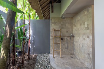 Balinea Holiday Home