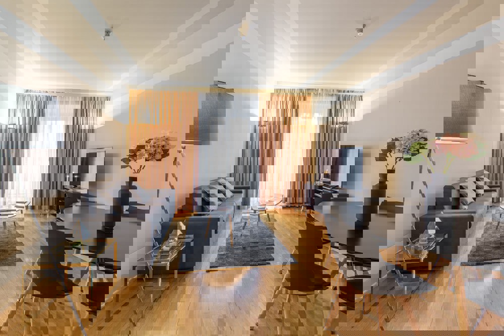 Milan Royal Suites & Luxury Apartments