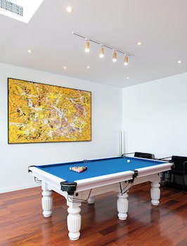 Benviar Tonson Residence