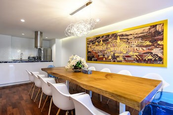 Benviar Tonson Residence
