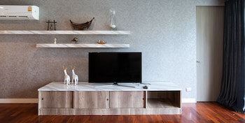 Benviar Tonson Residence