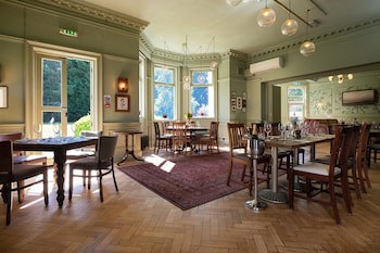 Worplesdon Place Hotel
