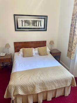 Canterbury Hotel