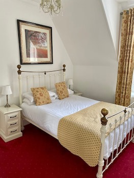 Canterbury Hotel
