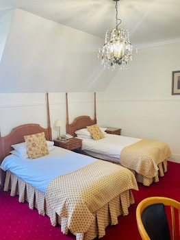 Canterbury Hotel
