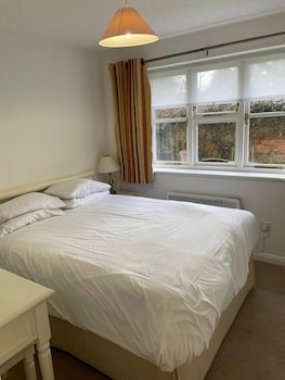 Canterbury Hotel