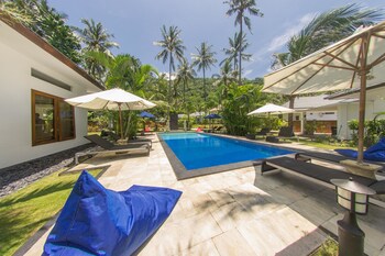 Dream Estate