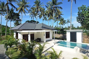 Dream Estate