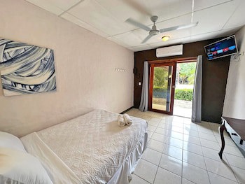 Surf Ranch Hotel & Resort