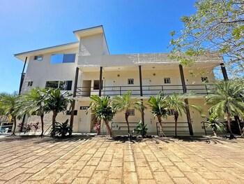 Surf Ranch Hotel & Resort