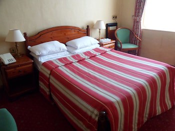 Three Queens Hotel