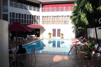 Altamont Court Hotel