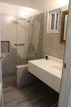 Altamont Court Hotel